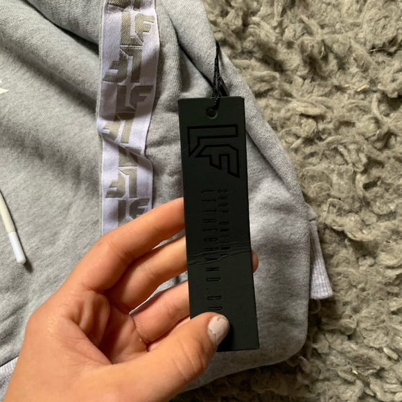 NWT LF cropped hoodie - Picture 2 of 3